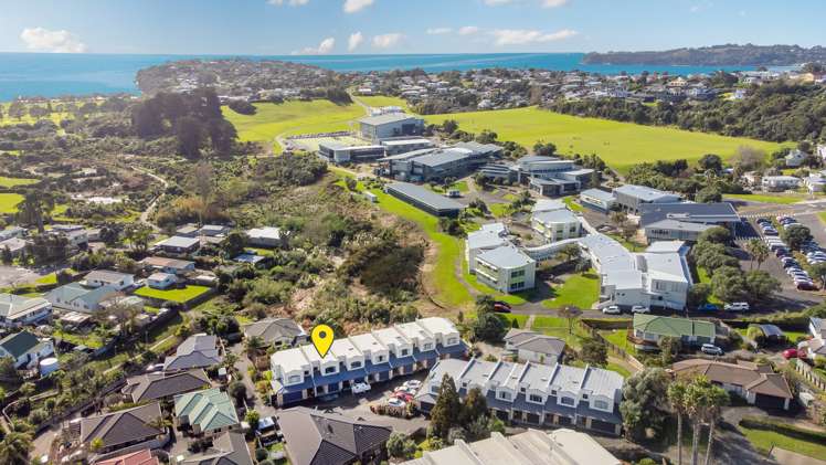 54 Palmgreen Court Stanmore Bay_11