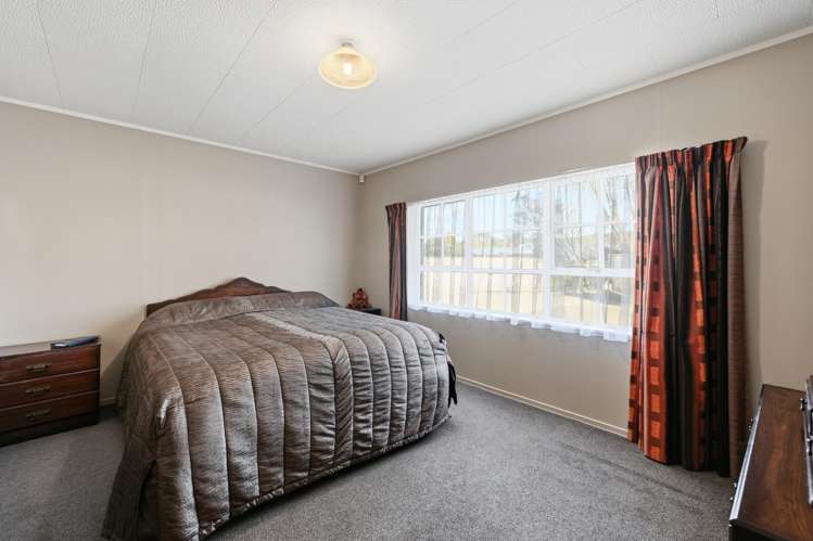 5 Perkins Street Pukehangi_12