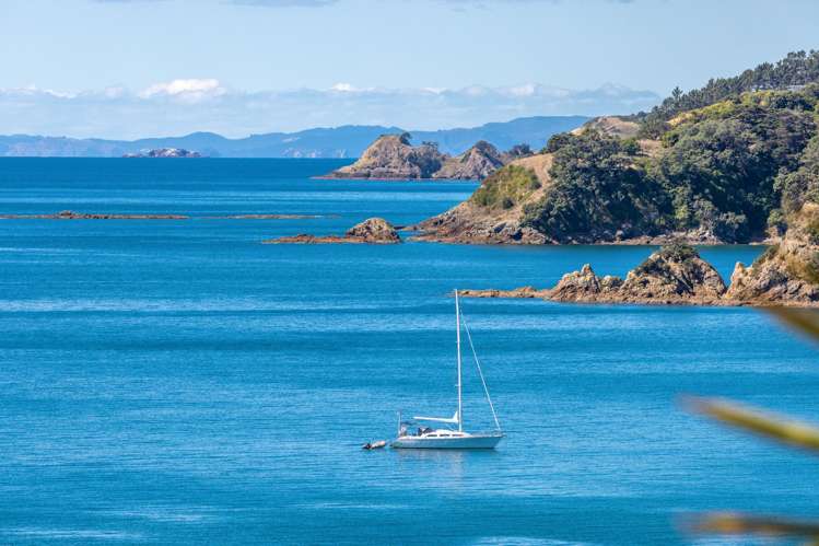 6/118 Ocean View Road Oneroa_11