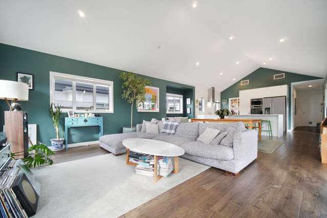 8 Leebank Crescent 1777_1