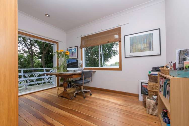 11 West Lynn Road Titirangi_11