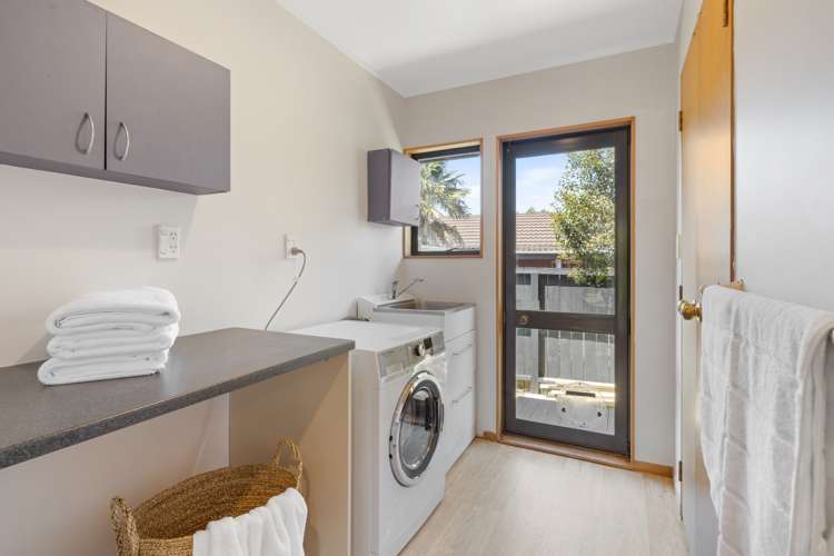 5 Crestview Place Browns Bay_29