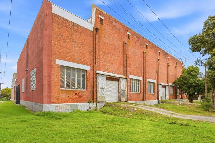 42 Bedford Avenue Gonville_15