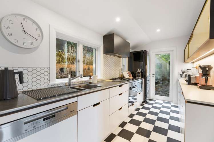 16 Tyne Street Island Bay_1