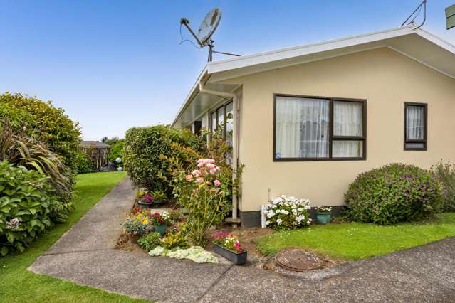 8B-8C Oswald Place Stratford_1