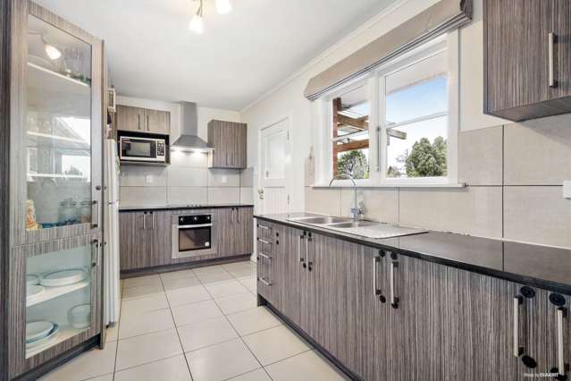 10 Beaubank Road Kelston_2