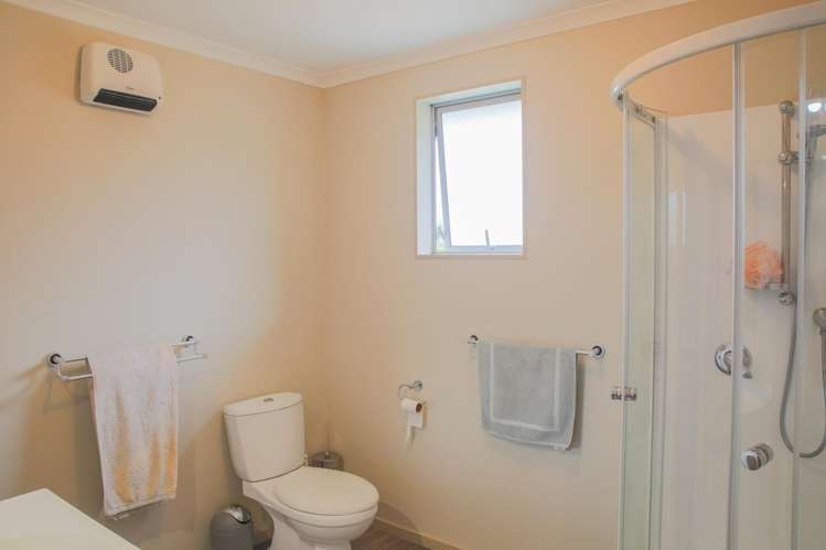 166 Wilcox Road Seaward Bush_34