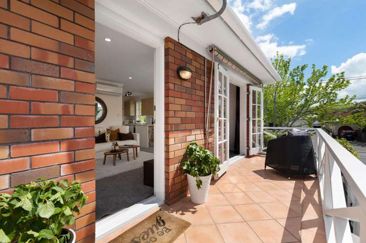 3/30 Patteson Avenue_0