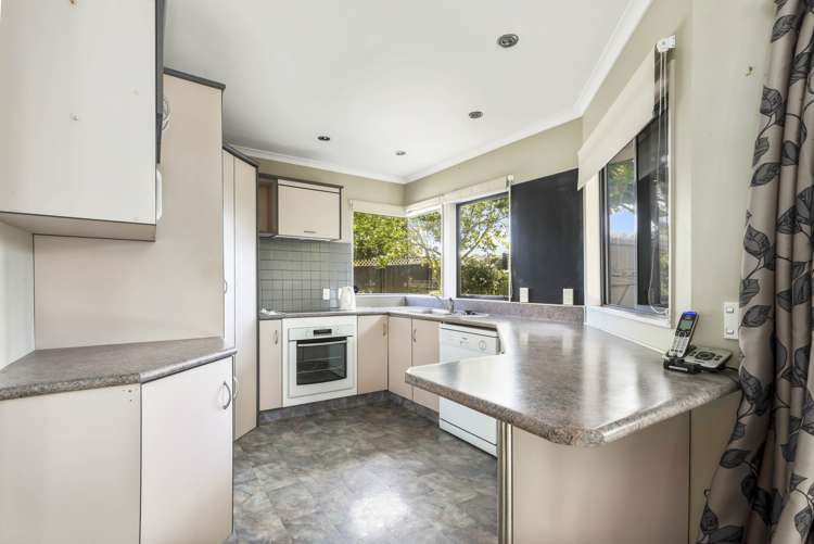 51 Sunnyhills Avenue Glenview_6