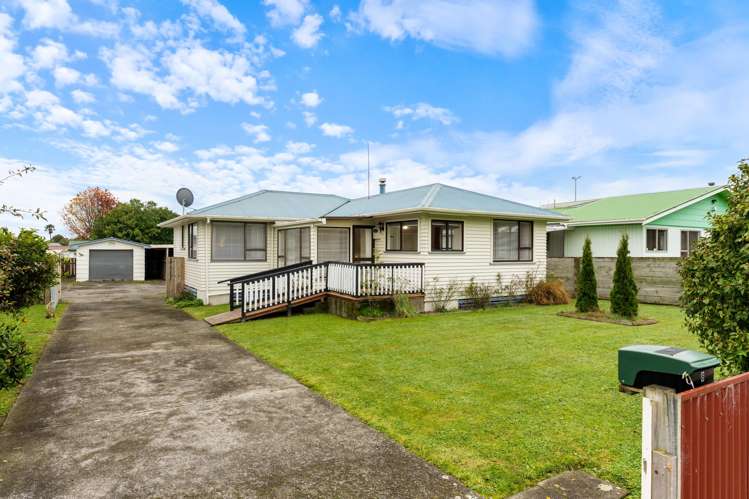 8 Tudor Road Pahiatua_21