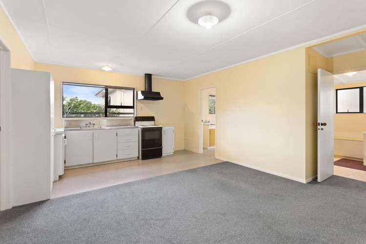 56 South East Highway Whitianga_5