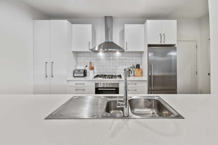 25 Popokatea Drive Takanini_5