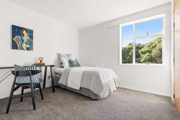 23 Kereru Street Two Mile Bay_15