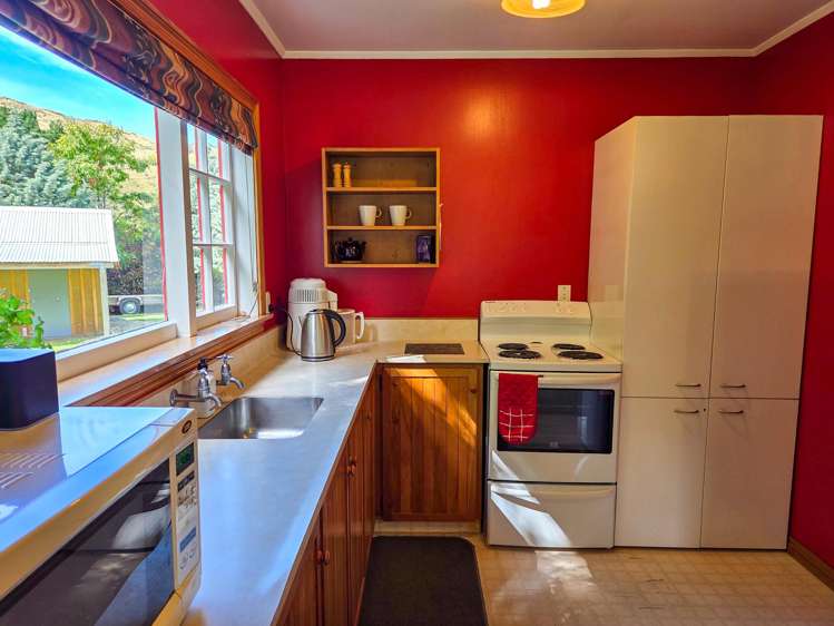 2034 Fairlie Tekapo Road Burkes Pass_15