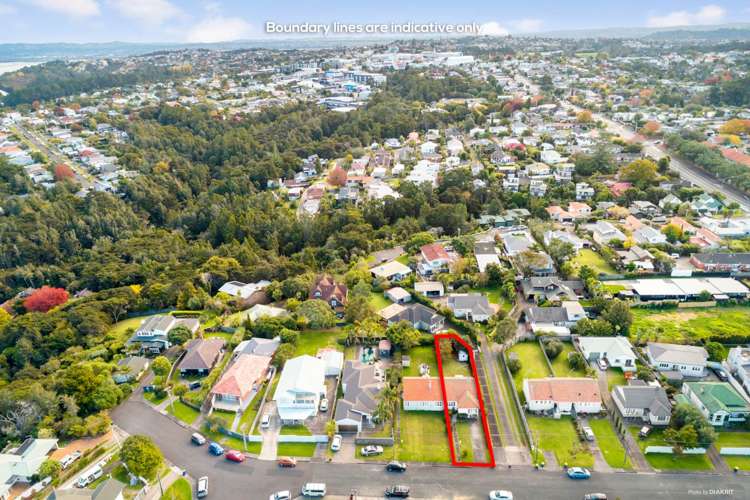 21 Fairfax Avenue Northcote_18