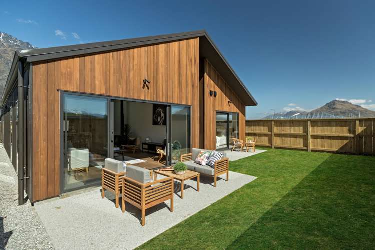 86 Howden Drive Jacks Point_6