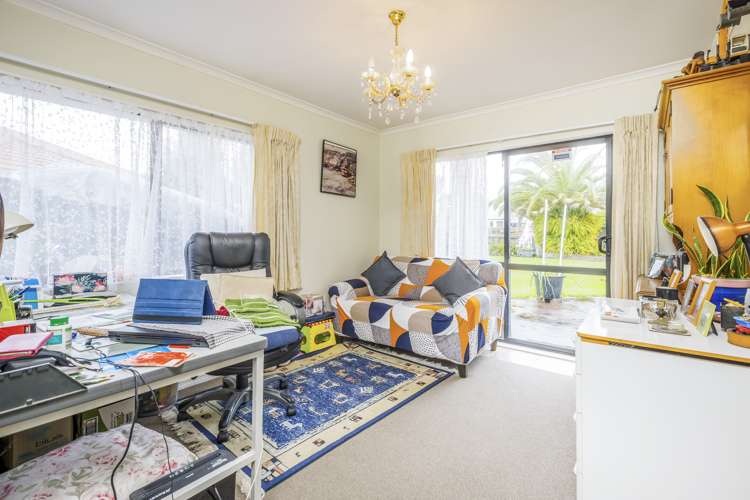 16 Trossach Place Wattle Downs_7