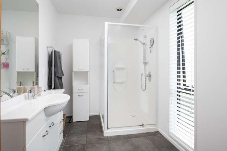 34 Boyce Street Renwick_11