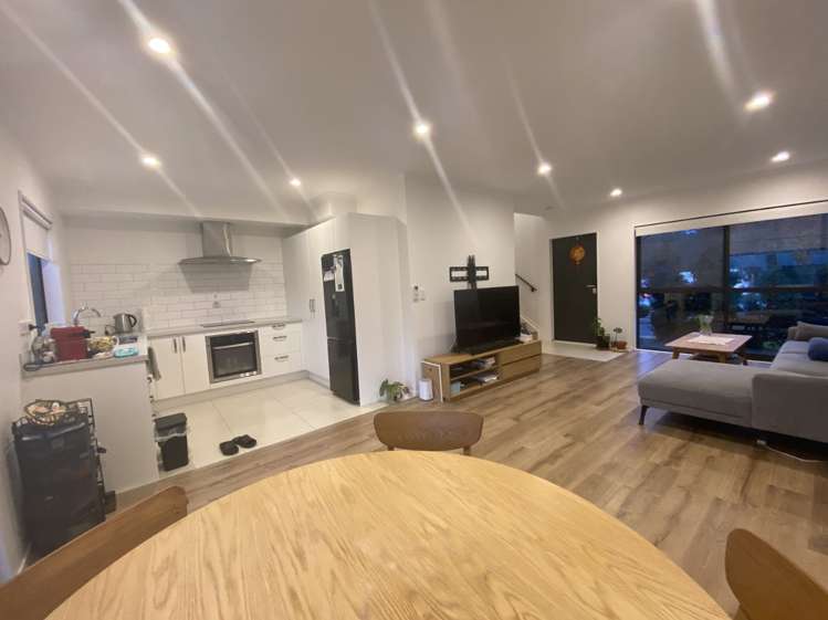 1/36 Brigham Creek Road Whenuapai_3