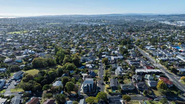 Lot 2 /2 Grove Lane Pakuranga_13