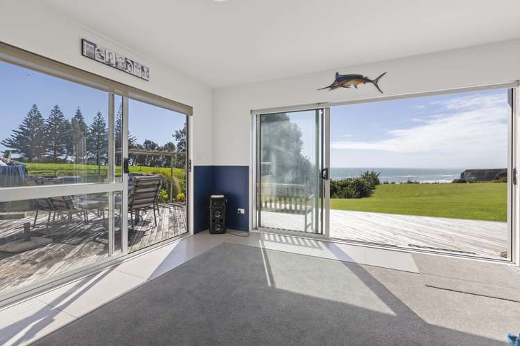 4023 Mokau Road Tongaporutu_12