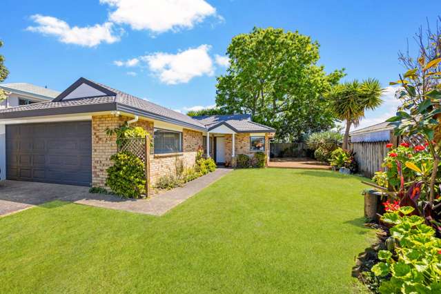 35 Enuamanu Road Favona_3