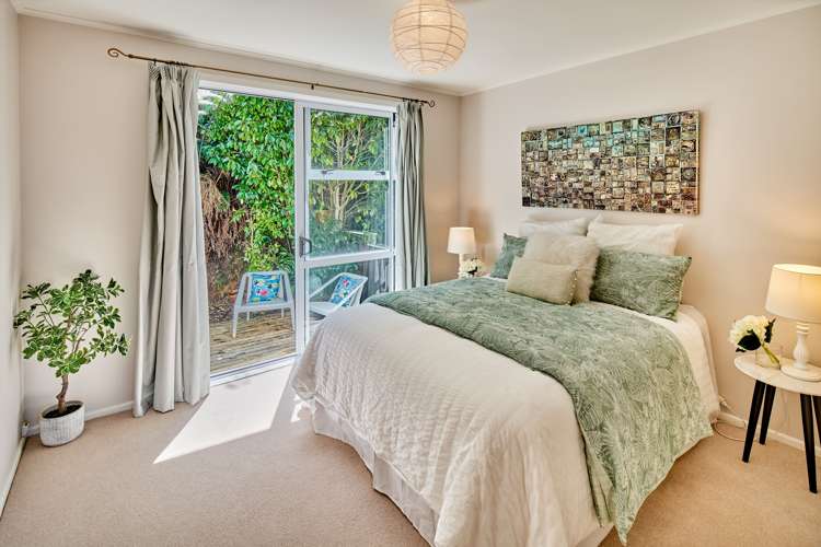 16b Thurleigh Grove Karori_6