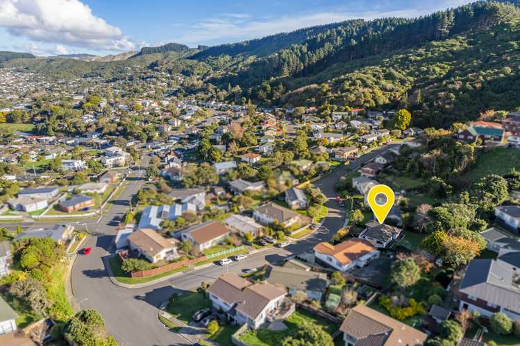 8 Forglen Place Tawa_31