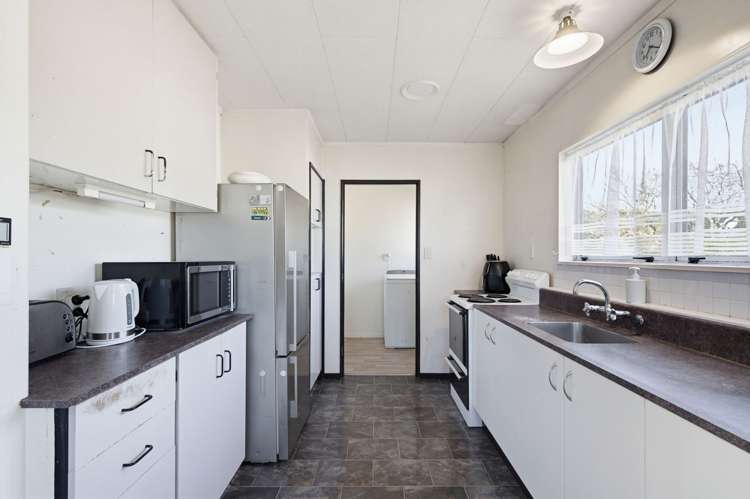 3/12 Dundas Street_3