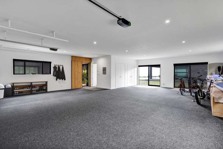 24 Washer Road Omata_41