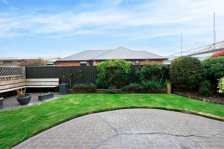 72 George Street Windsor_17