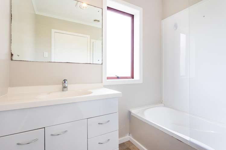 369 Mangakura Road Helensville_18