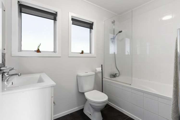 77 Tramway Road Beach Haven_15