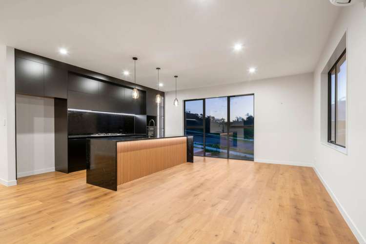 27 Mahi Road_3