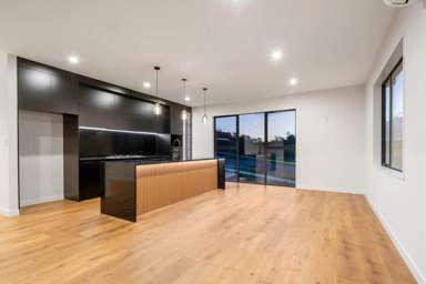 27 Mahi Road_3