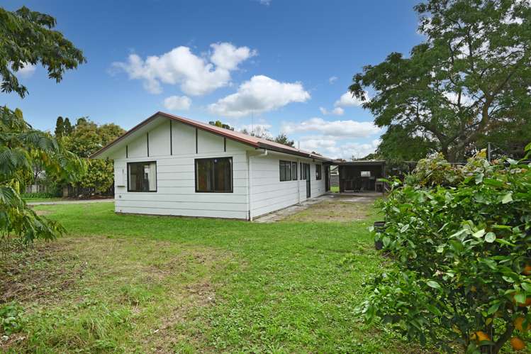 13 Balta Street Flaxmere_12