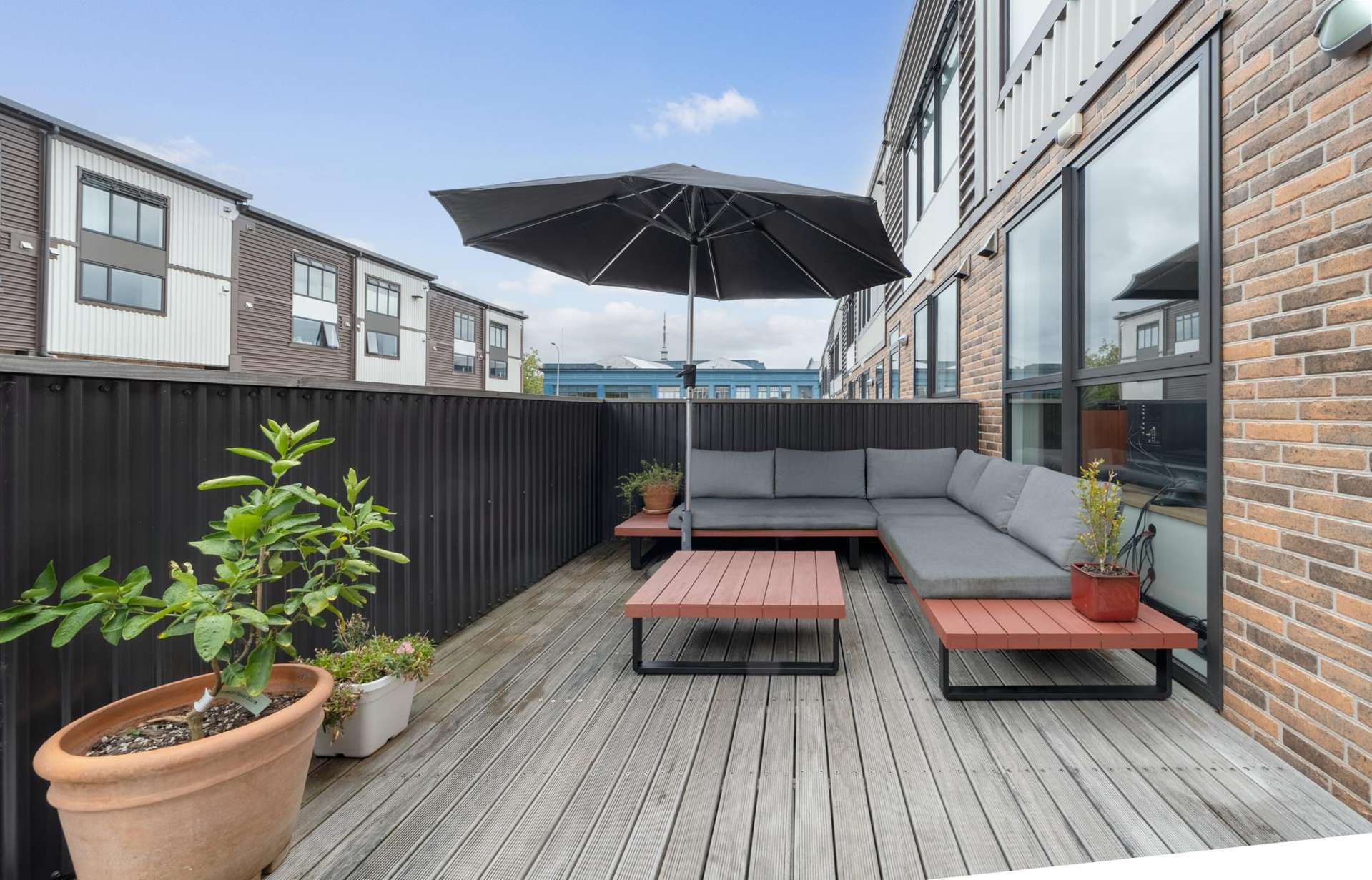 25/1 Glenside Crescent Eden Terrace_0