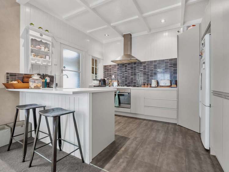 190 Great South Road Huntly_12