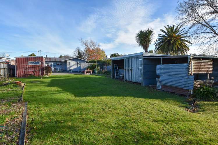 237a High Street North Carterton_18