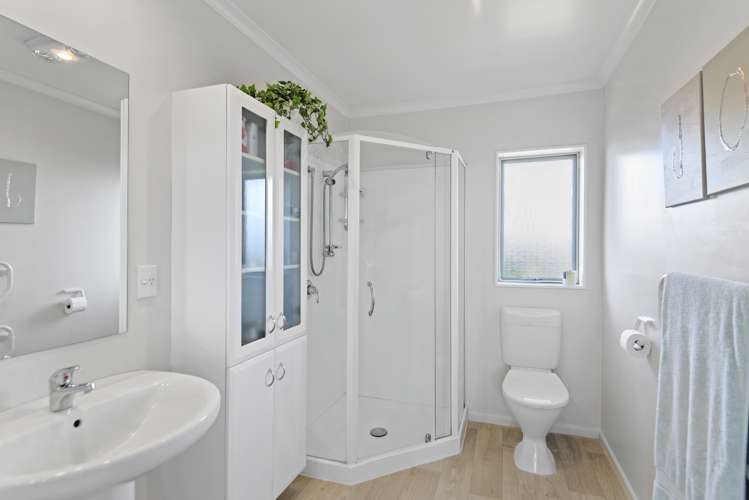 31 School Lane Kirwee_13