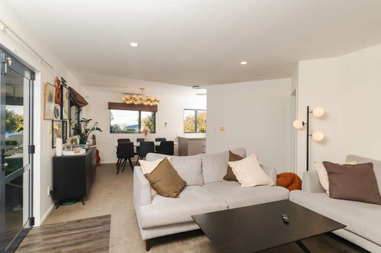 2/120 Manuka Road Bayview_1