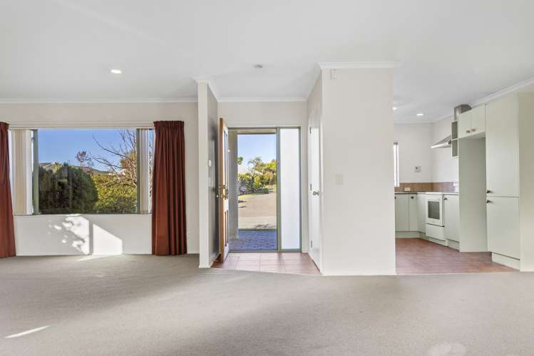 6 Balmoral Drive Hilltop_4