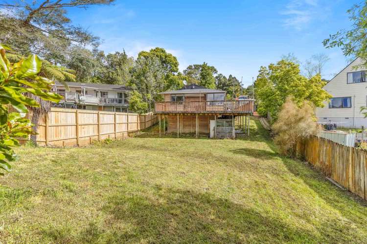 201 Glengarry Road Glen Eden_9