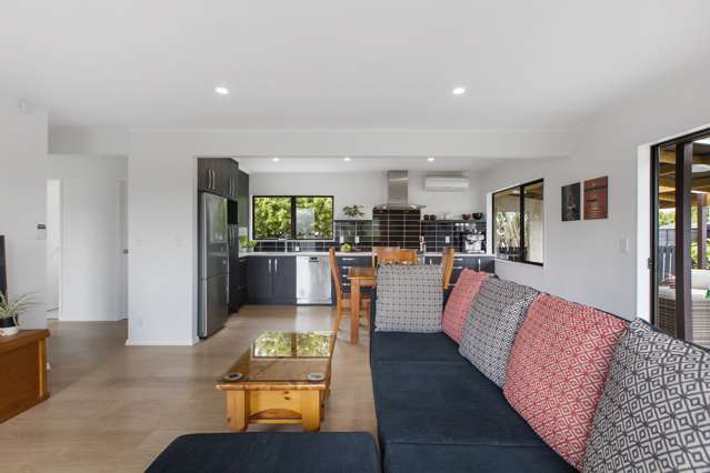 1/105 Lancaster Road Beach Haven_3