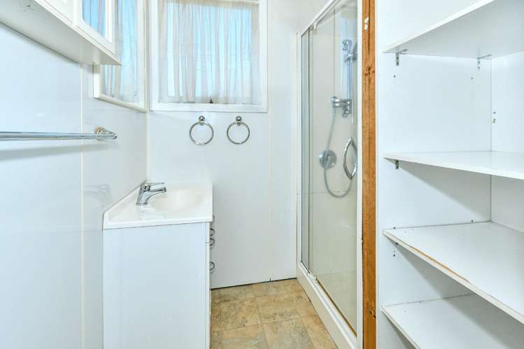 46 Imrie Avenue Mangere_8