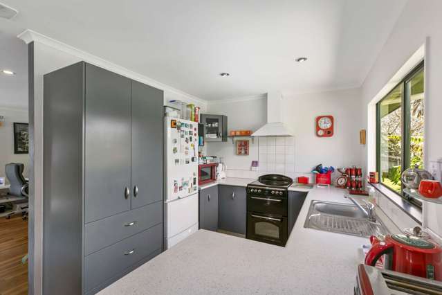 126 Meander Drive Welcome Bay_2