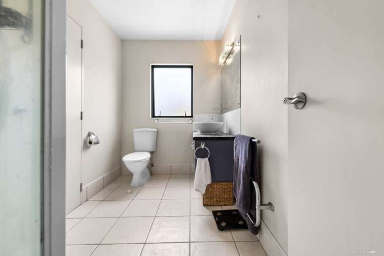 4 Sorrel Crescent Bucklands Beach_11