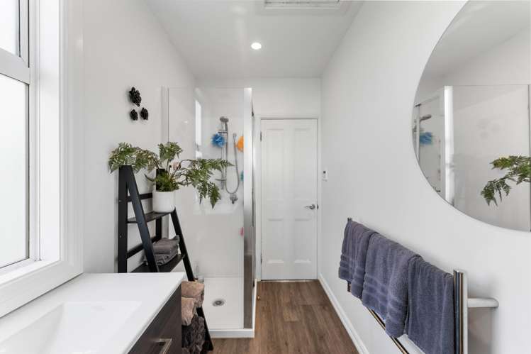 174 Bay View Road South Dunedin_10