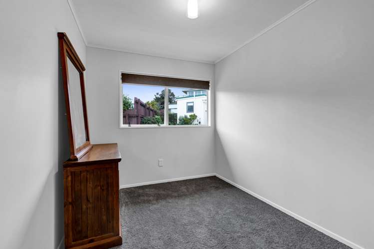 3/166 Ngamotu Road Spotswood_14