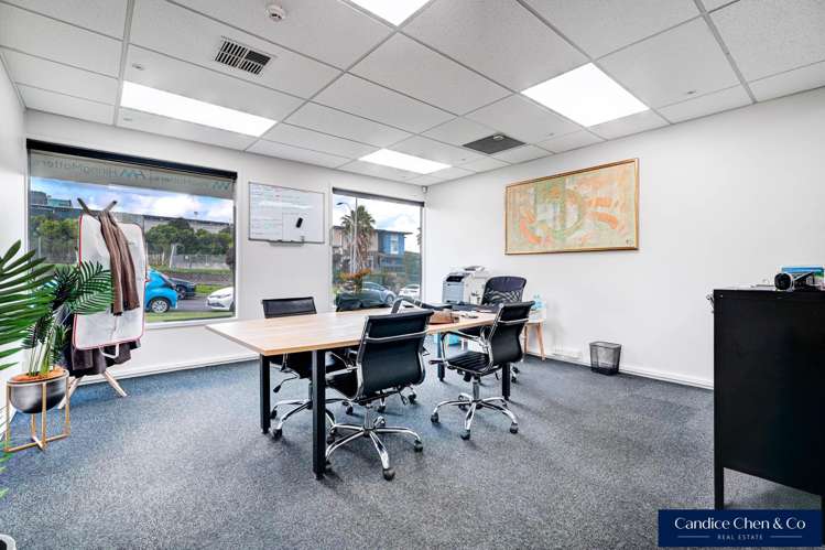 1A/3 Ceres Court Rosedale_8